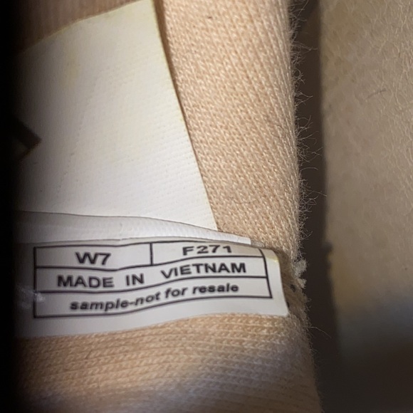 UGG Eyan II Espadrille Canvas Lace Up Sneakers - Picture 11 of 12